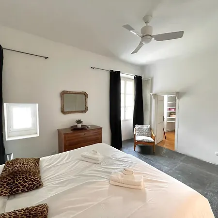 Appartement Piazza Della Valle Locazione Turistica *